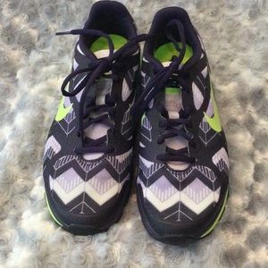 Nike Womens workout shoes